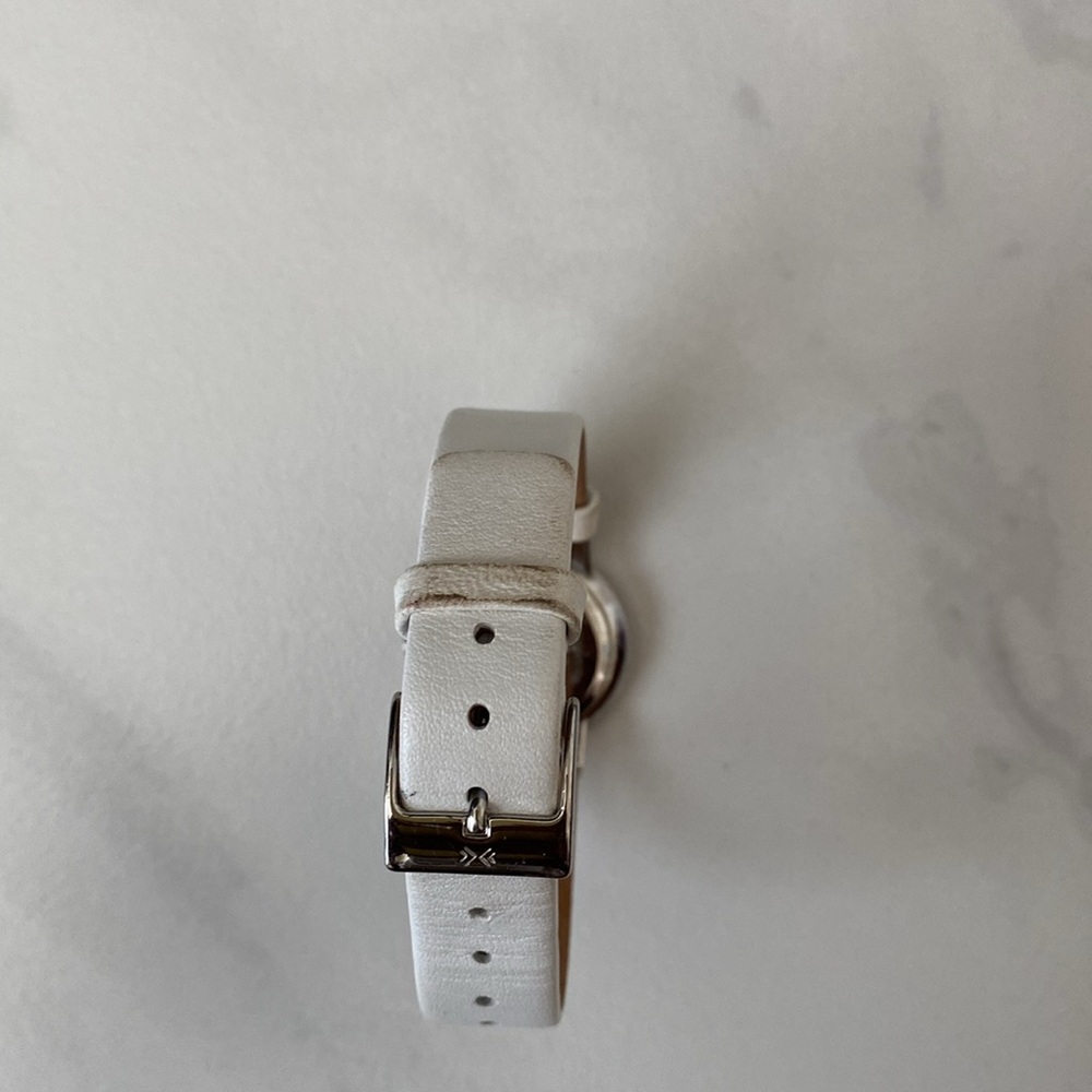 Skagen Watch Women Silver Tone 26mm Pink Bezel White Leather Band - Picture 3 of 4
